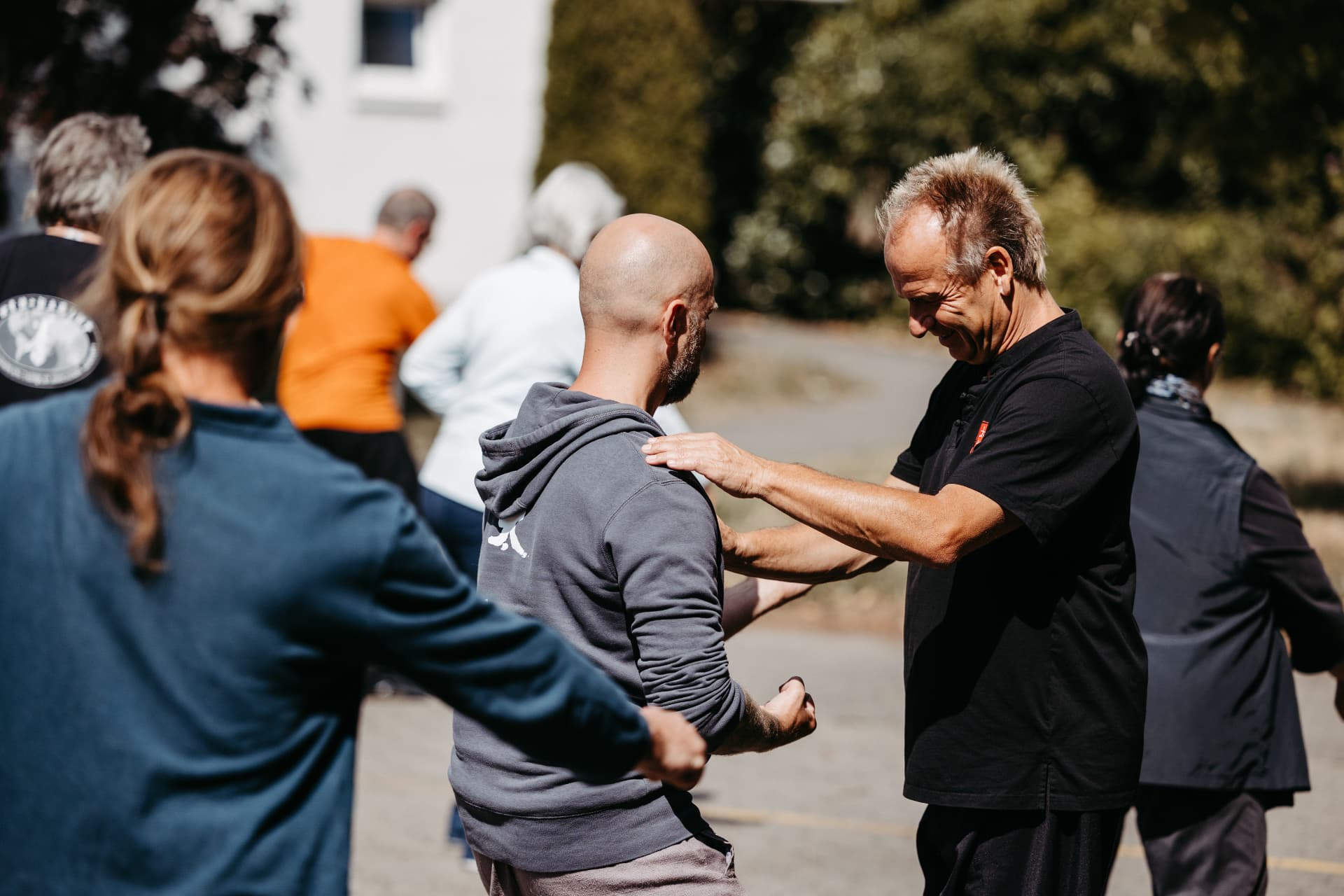 Korrektur einer Bewegung der Kompaktform im Freien während eines Seminars